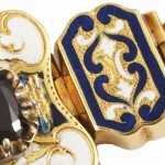 Dokumentációs részletfotó 4 – Biedermeier arany karkötő gránáttal